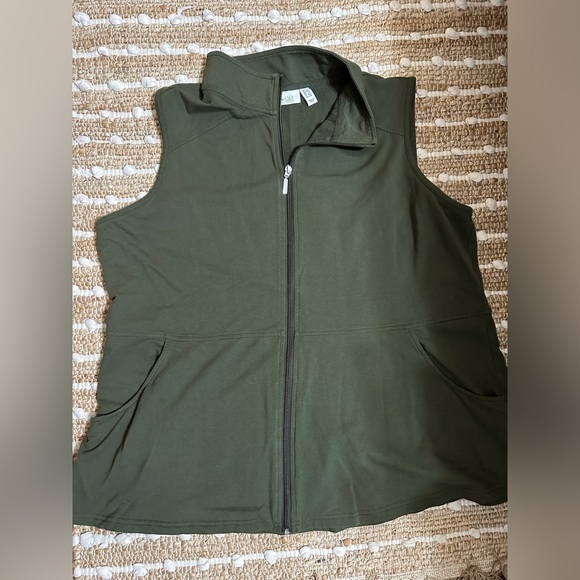 Denim & Co Women’s Active Vest - Picture 1 of 2